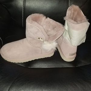 Rose pink uggs